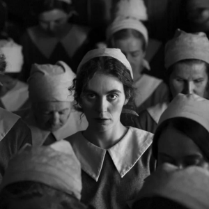 « La jeune femme à l'aiguille », de Magnus Von Horn