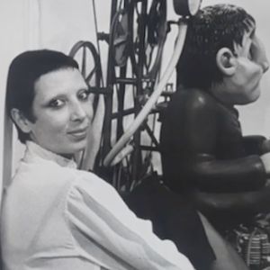 La seule sculpture de Martine Doytier recèle bien des mystères...