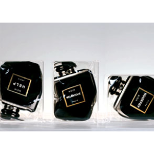 Exposition Yves Hayat au Musée International de la Parfumerie Grasse 