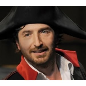 Edouard Baer à la française !