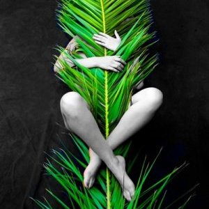 Frutopies, le mariage improbable entre un humain et un fruit