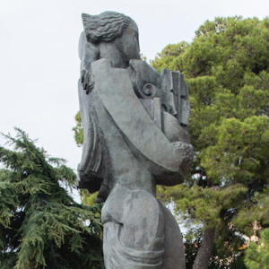 « Le Messager », d'Ossip Zadkine, prend ses quartiers sur le parvis du Musée océanographique de Monaco