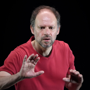 Denis Podalydès sur la « Scène 55 » de Mougins