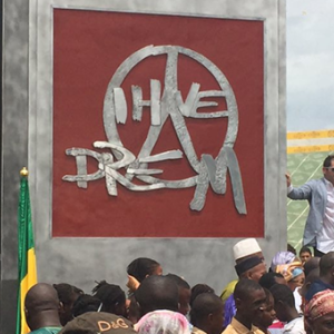 Stéphane Cipre, oeuvres monumentales "Liberté" et "Mandela" à Conakry