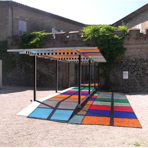 TRAVAIL SITUE De Daniel Buren "La Pergola"