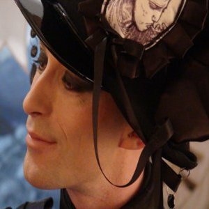 De Nantes à Vence, Cédric Tanguy pose en Moine de l'Art