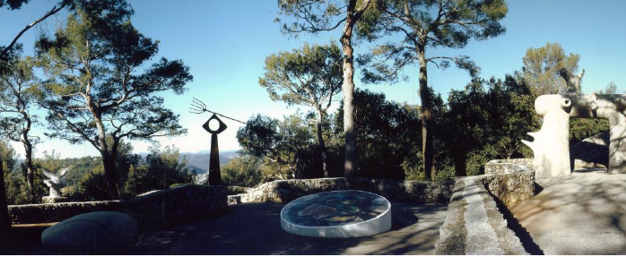 Table ronde Enjeux du mécénat aujourd'hui pour les fondations et les musées à la Fondation Maeght