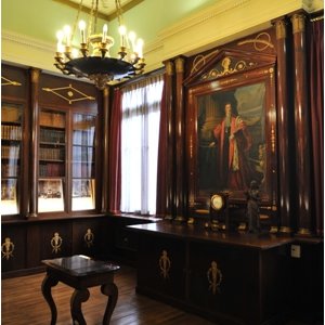 Bibliothèque Cessole à Nice : « Nous devons faire œuvre de protection »