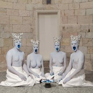 "Battle" : performance de Violaine Lochu à Vallauris