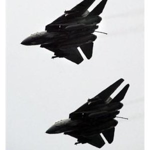 Matériels militaires & Bourse Militaria