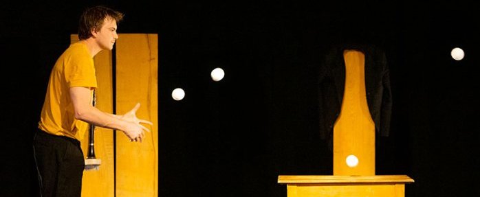 Anthéa - A tiroirs ouverts : un pavé lancé dans la mare du cirque traditionnel !