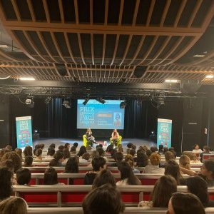 Coup de cœur des collégiens maralpins : Nancy Guilbert remporte le prix littéraire Paul Langevin 2025