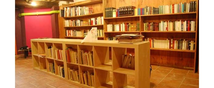 Antibes : Eugénie ouvre son petit coin de bouquinerie